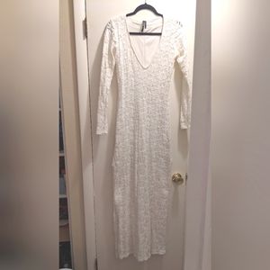 Nasty Gal size 8 white maxi long sleeve dress/could use for wedding